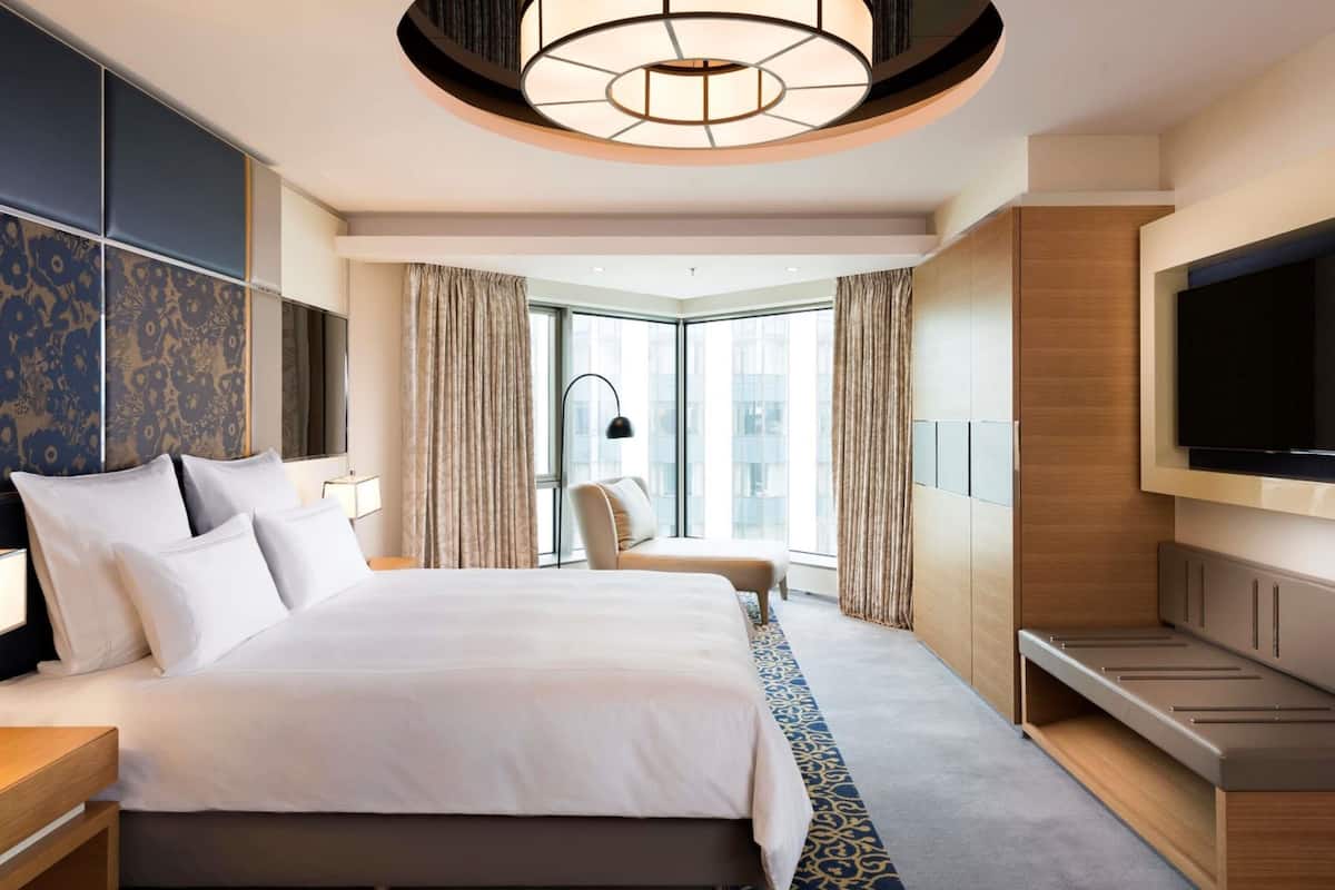 Ropa de cama hipoalergénica y minibar