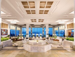 Bar (on property) - Swissotel The Bosphorus Istanbul (Istanbul)