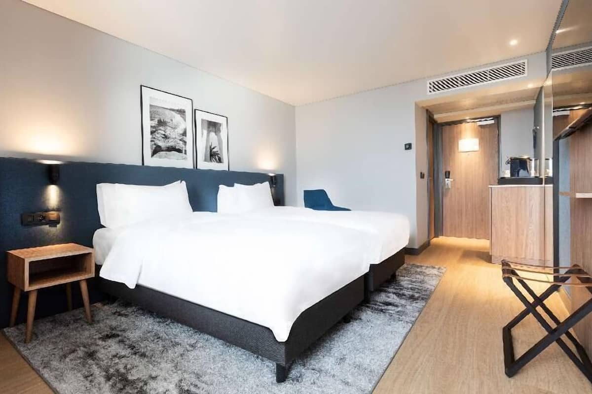 Premium bedding, pillowtop beds, in-room safe, desk