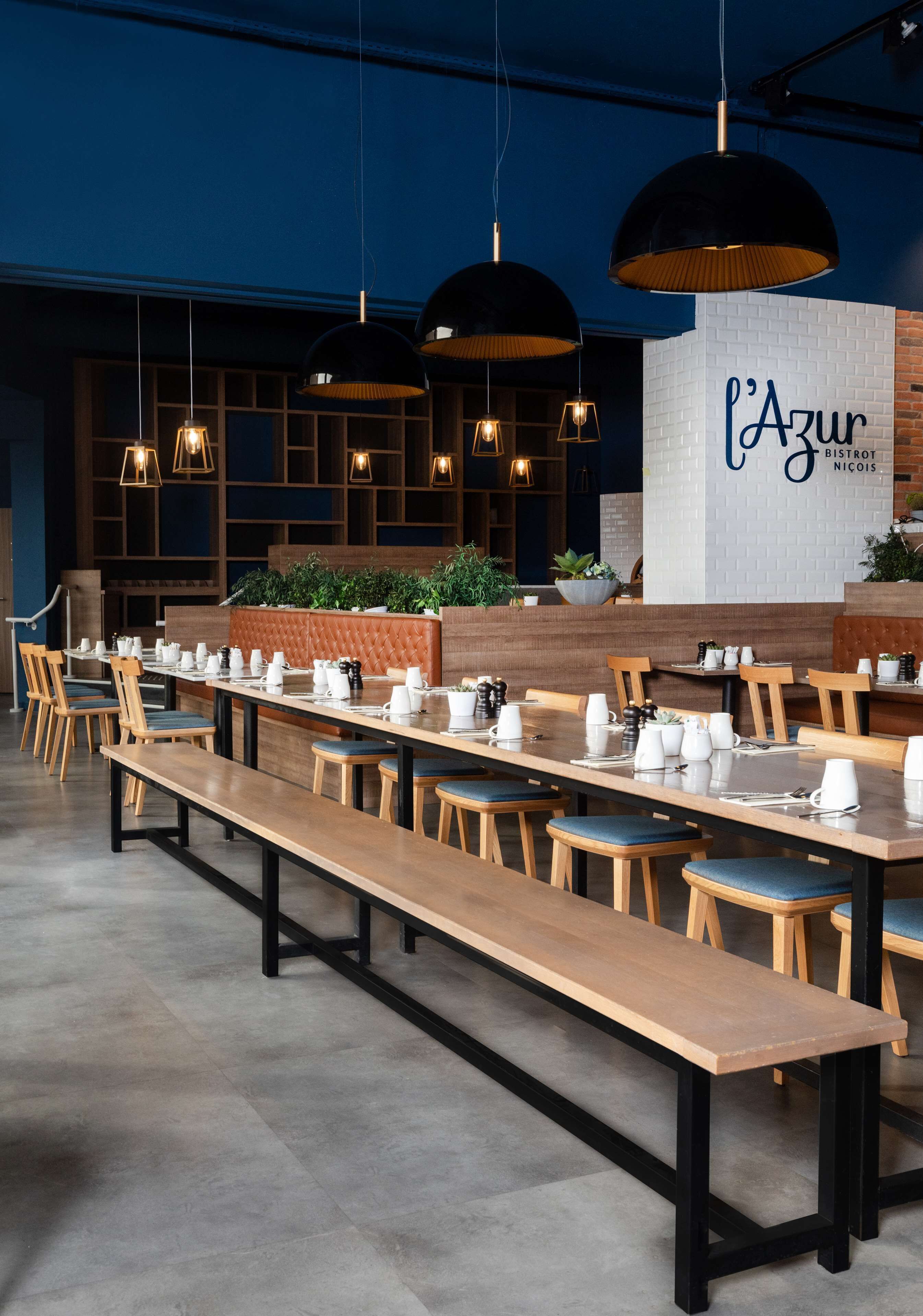 daily buffet breakfast (eur 22 per person)