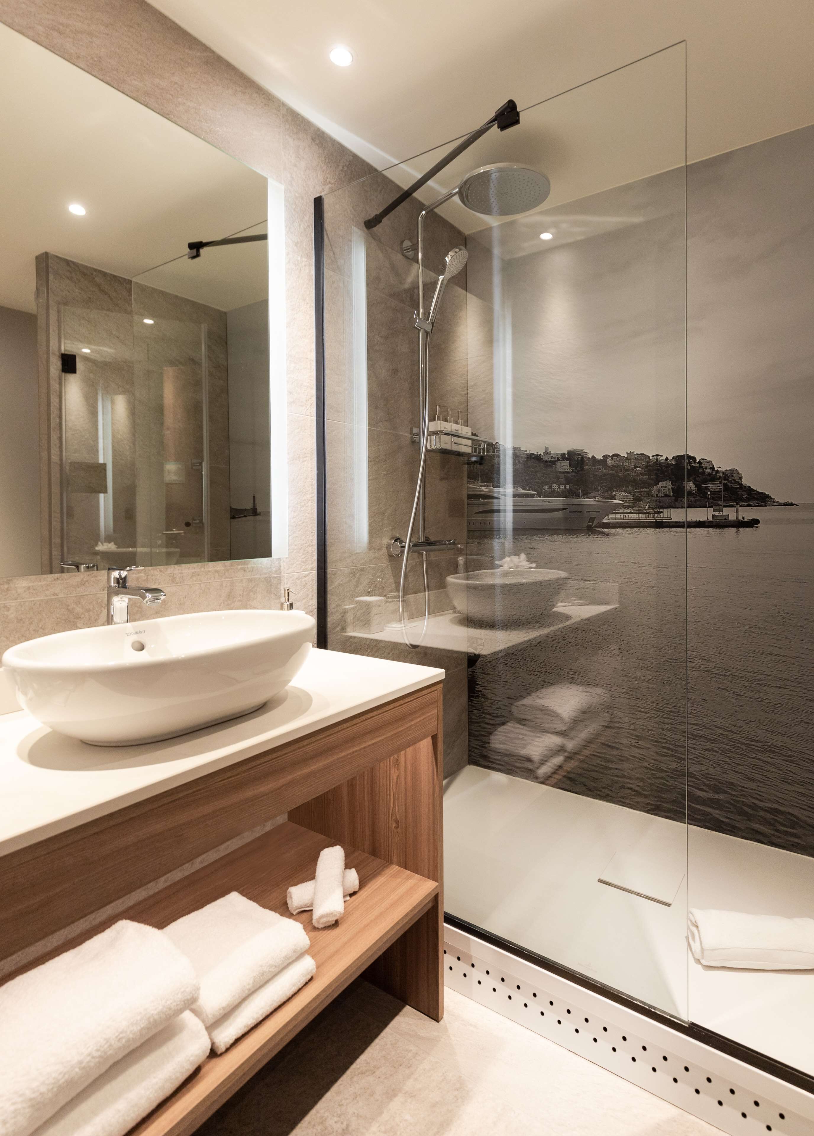 standard room | bathroom | shower, free toiletries, hair dryer, towels