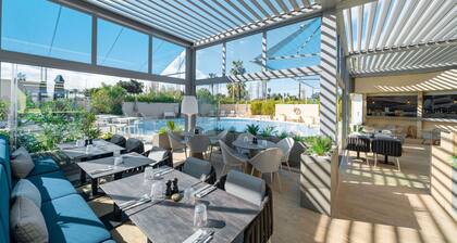Radisson Hotel Nice Airport