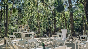 Área de bodas al aire libre
