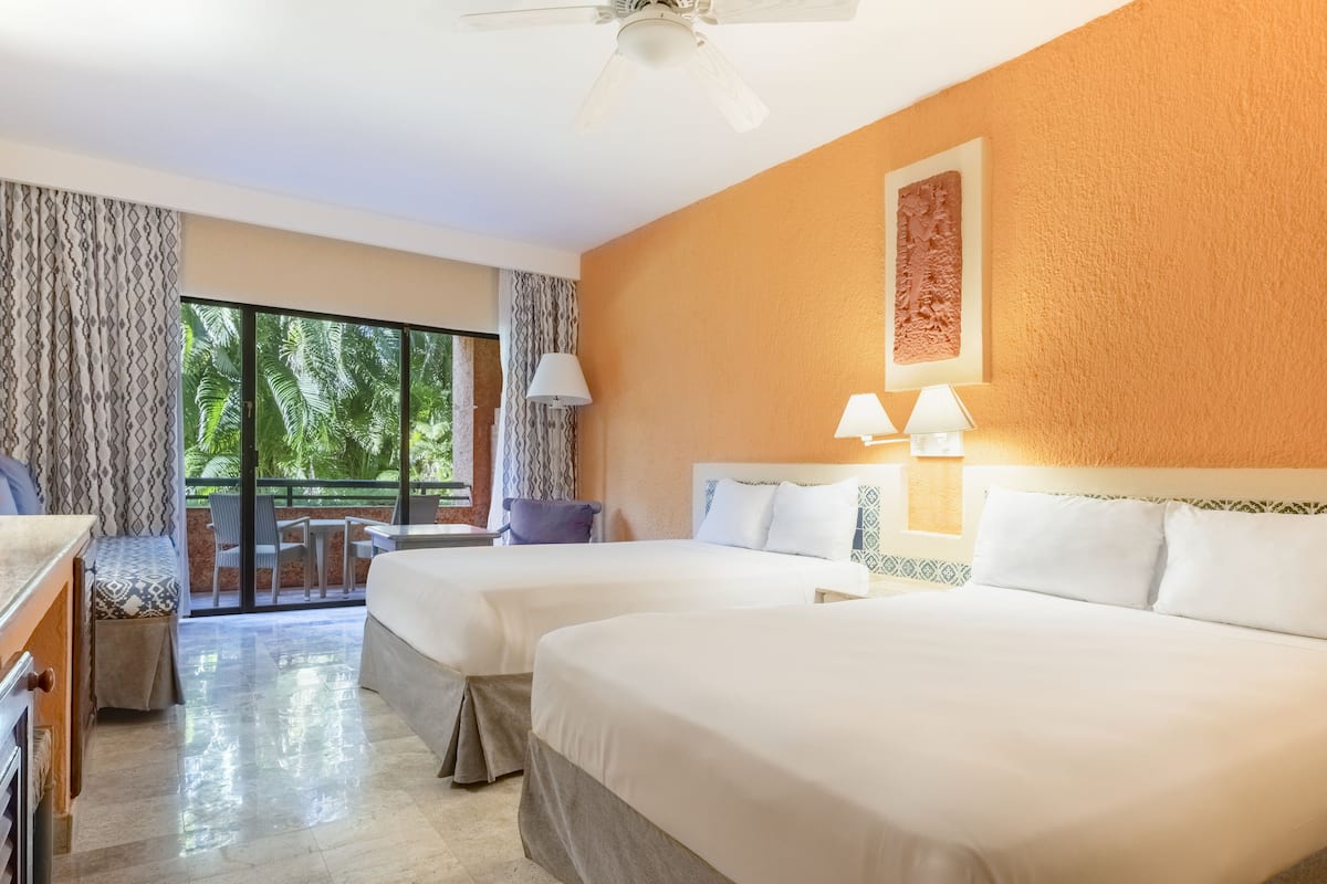 1 bedroom, free minibar, in-room safe, desk
