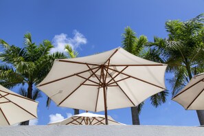 Sun deck