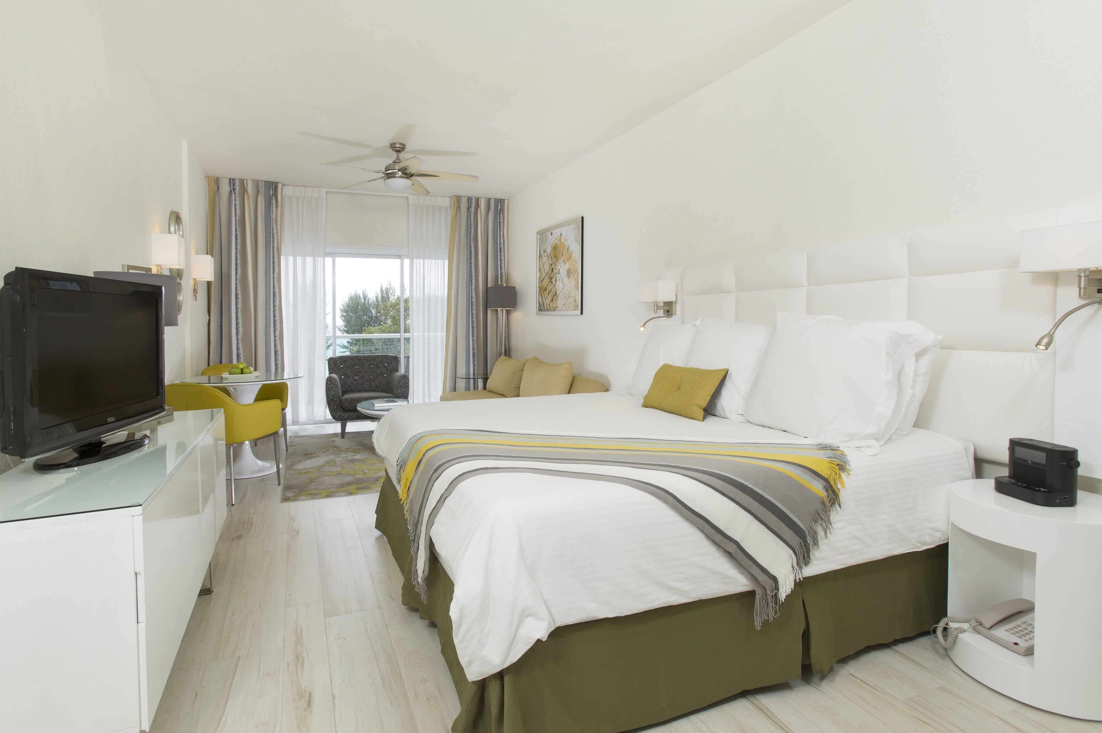 South Beach by Ocean Hotels - Breakfast Included 