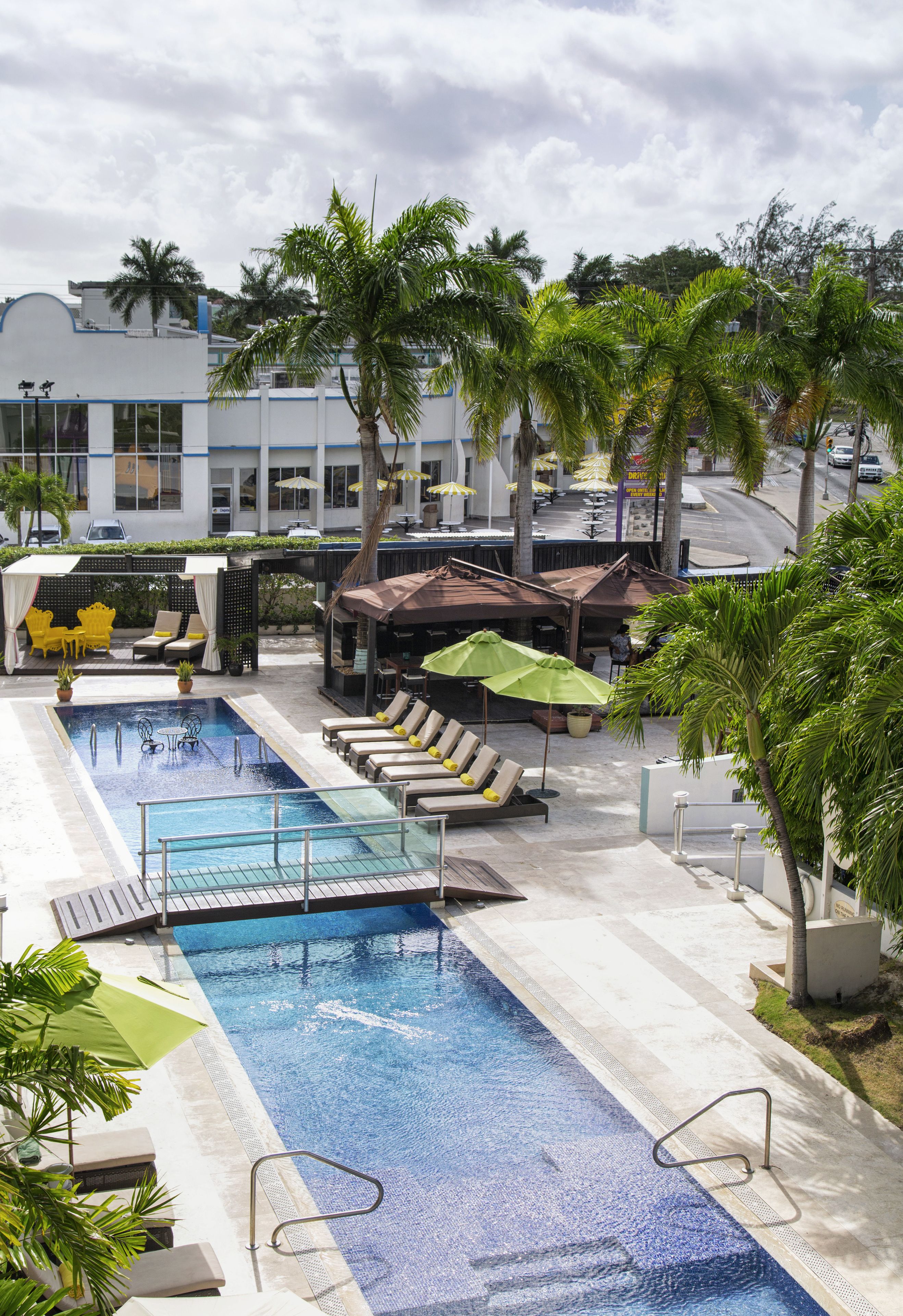 South Beach by Ocean Hotels - Breakfast Included 