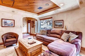 Condo, 1 Bedroom, 2 Bathrooms (Den) | Living area | Fireplace, DVD player - The Wren at Vail (Vail)