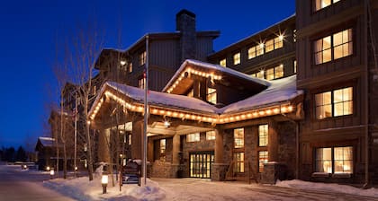 Teton Mountain Lodge and Spa