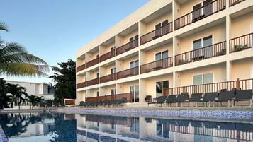 Surmatelas, ameublement personnalisé, bureau