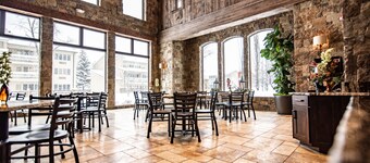 Elk Country Inn
