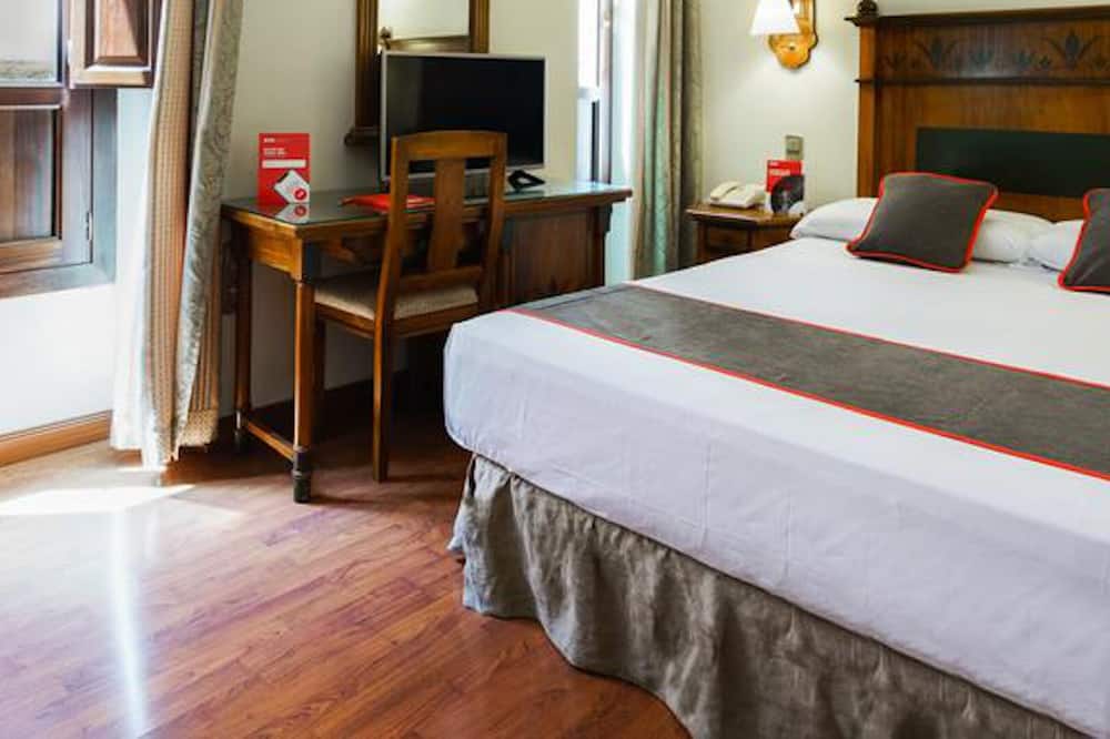 Hotel Plaza Nueva
