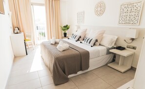 Deluxe Double Room, Balcony | Minibar, in-room safe, individually decorated, individually furnished - Hotel Puchet Ibiza (Sant Antoni de Portmany)