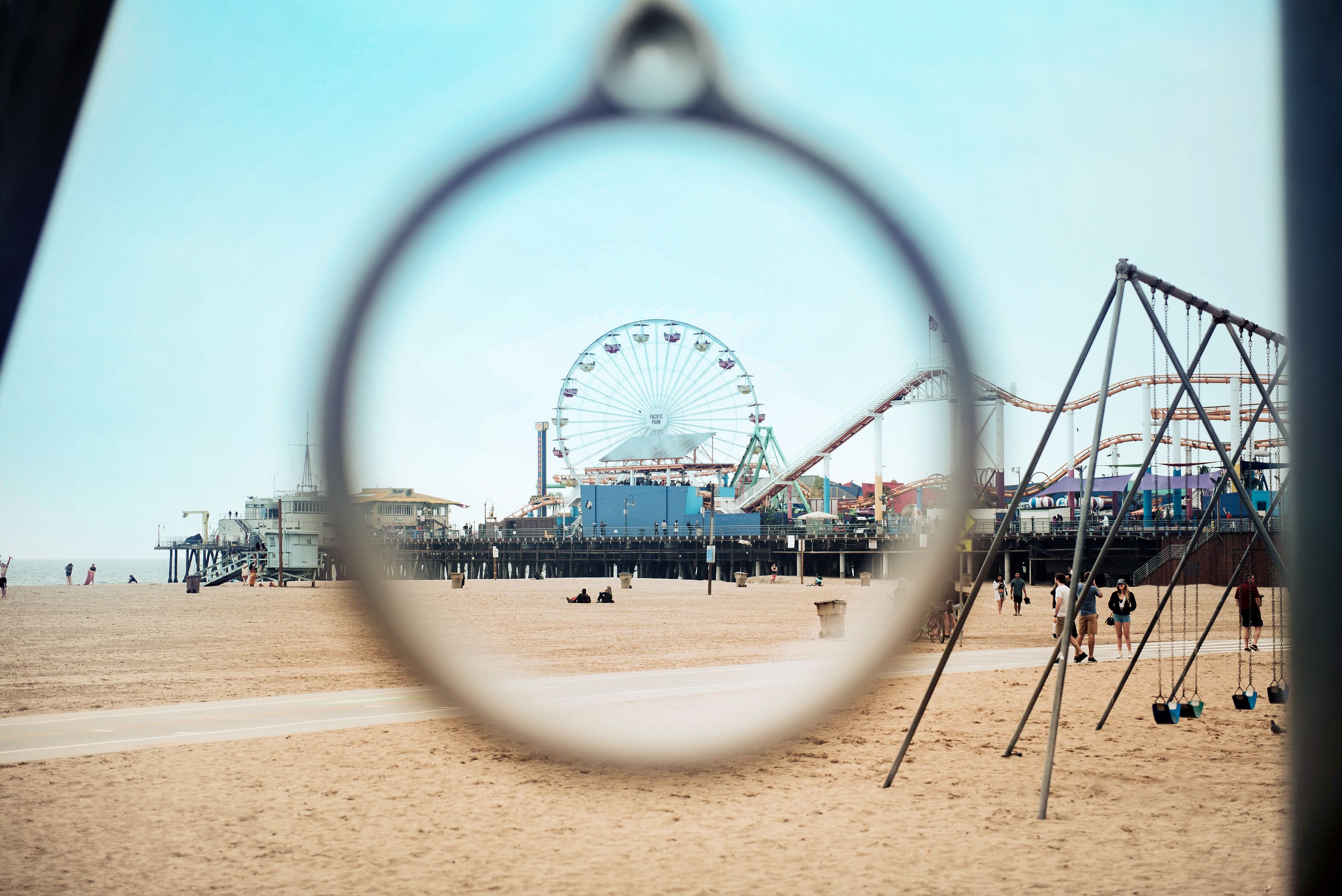 beach nearby, beach towels