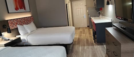 Bureau, espace de travail pour ordinateur portable