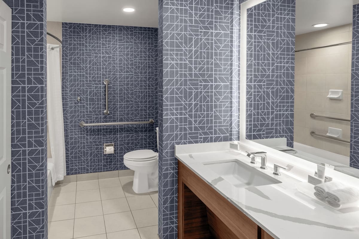 1 bedroom, desk, laptop workspace, blackout curtains