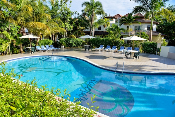 2 outdoor pools, pool umbrellas, sun loungers