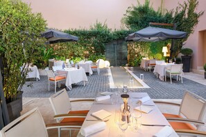 Restoran