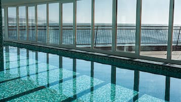 Indoor pool, outdoor pool