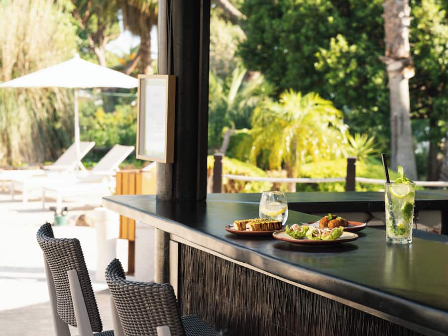 Poolside bar
