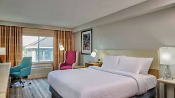 Premium bedding, in-room safe, individually furnished, desk