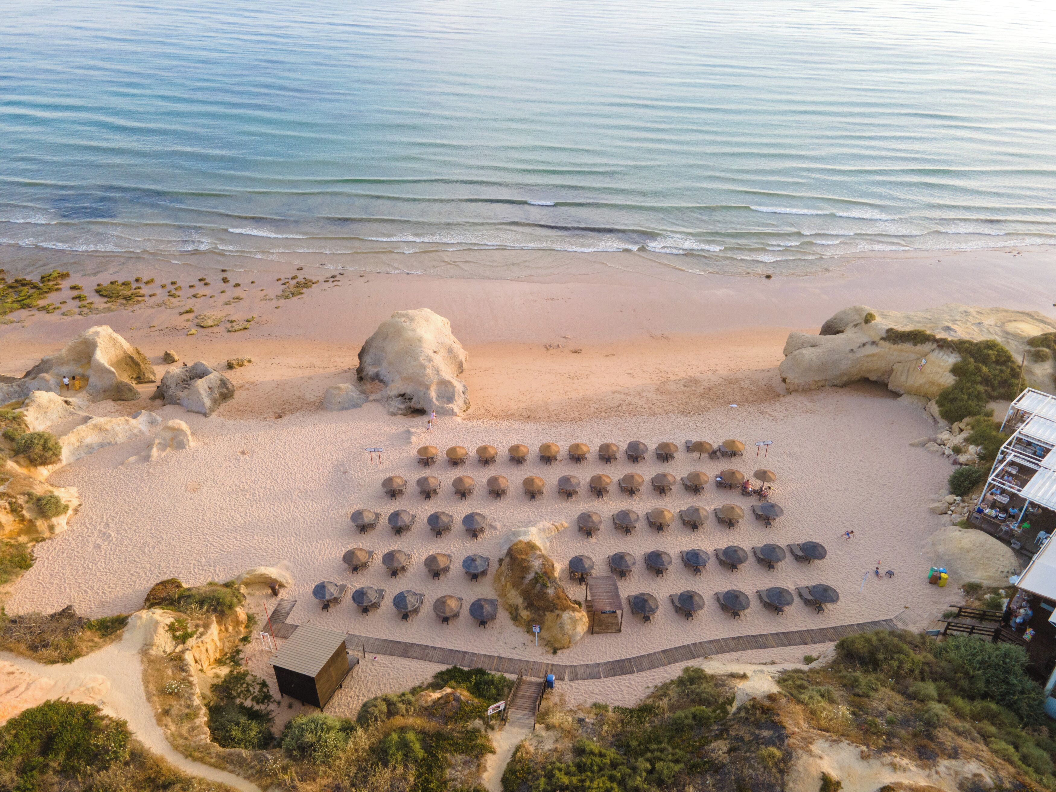 Beach nearby, beach towels