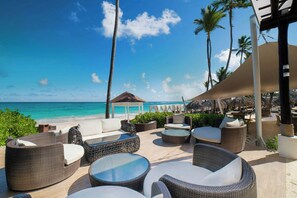 On the beach, scuba diving, beach volleyball, 2 beach bars