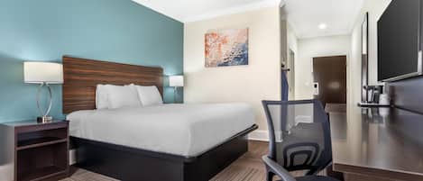 Standard Room, 1 King Bed, Accessible, Bathtub | Desk, laptop workspace, iron/ironing board, free WiFi