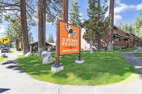 3 Peaks Resort & Beach Club