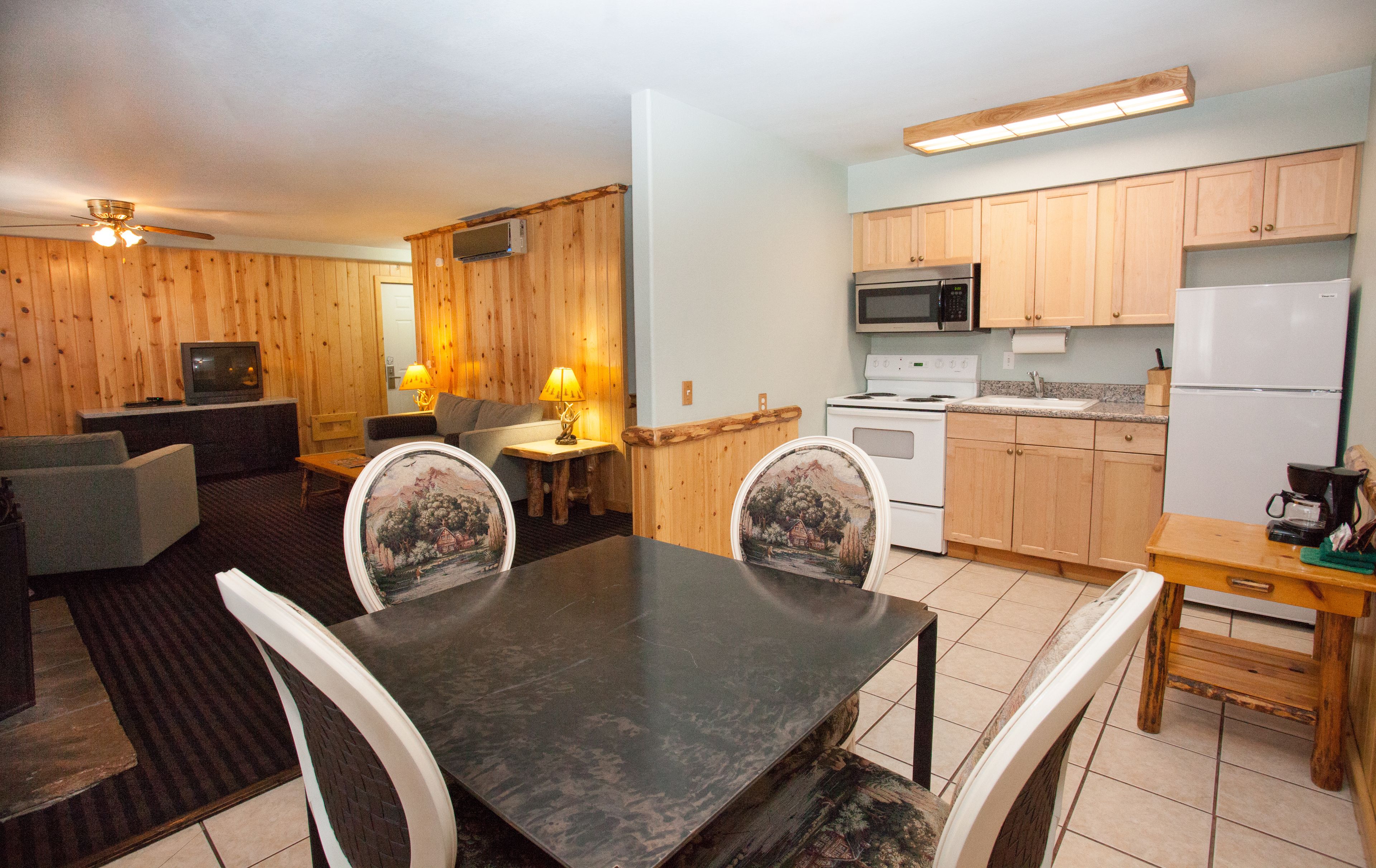 fridge, microwave, coffee/tea maker