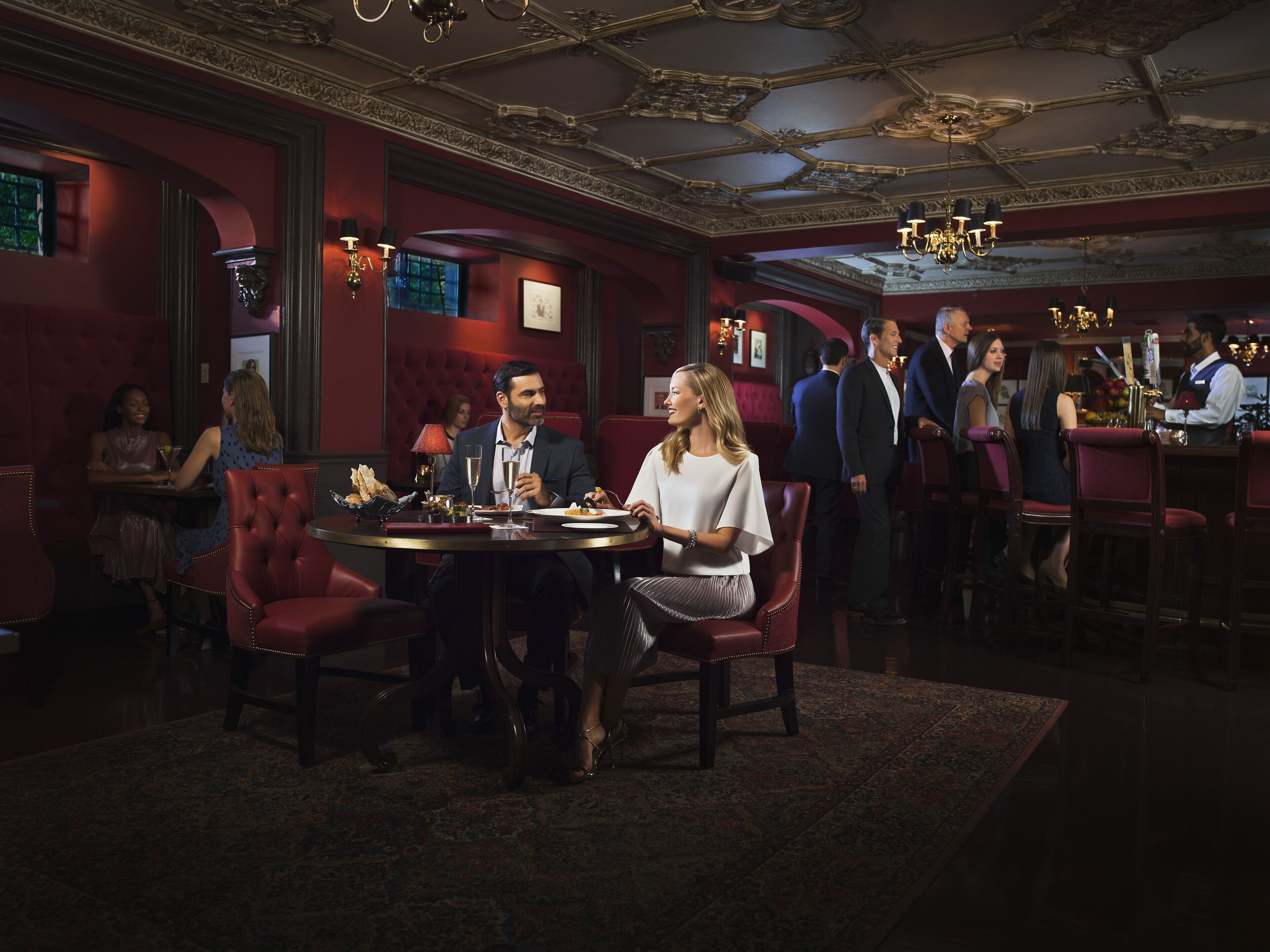 Serves lunch, dinner, and happy hour