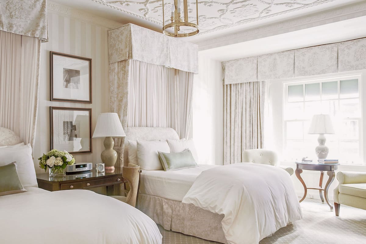 Egyptian cotton sheets, premium bedding, down comforters, pillowtop beds
