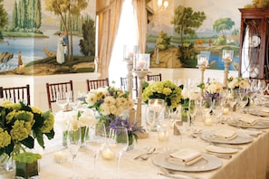 Banquet hall