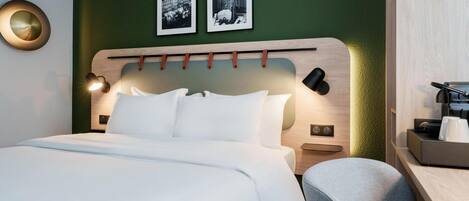 Camera Superior, 1 letto king | Biancheria da letto di alta qualità, una scrivania, postazione laptop