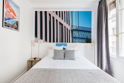 Bureau, chambres insonorisées, Wi-Fi gratuit, draps fournis