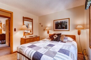 Condo, 3 phòng ngủ (Key Condo, 2 Bath) | Trang trí khác biệt, trang bị nội thất với thiết kế riêng biệt 