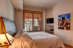 Condo, 1 quarto | 1 quarto, individualmente decorados, individualmente mobiliados