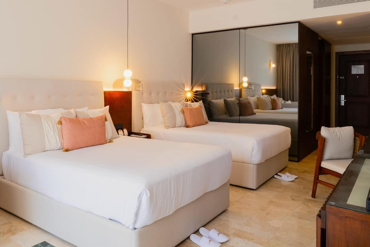 1 bedroom, minibar, in-room safe, desk
