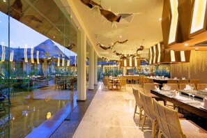 11 restaurants, Mexican cuisine