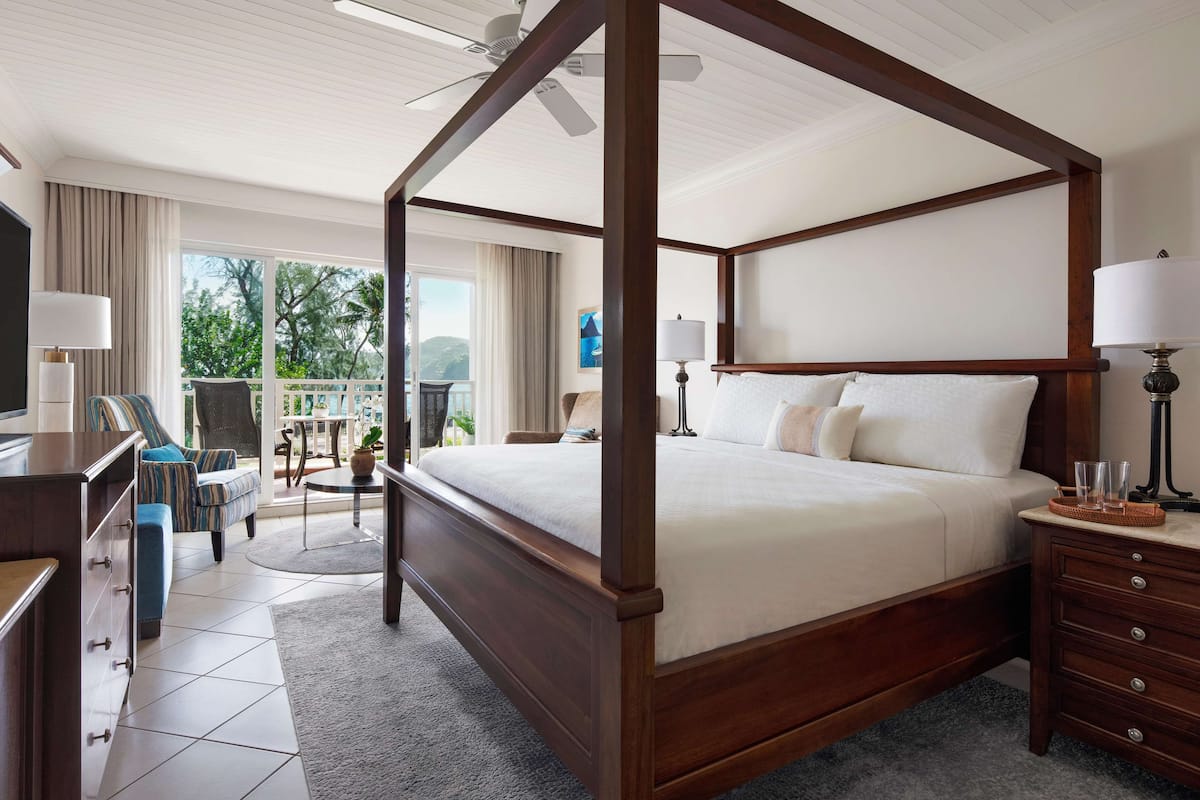 Minibar, in-room safe, individually furnished, blackout drapes