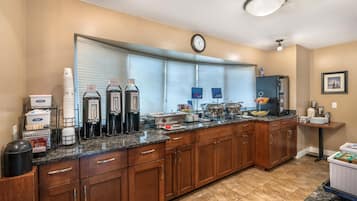 Free daily full breakfast