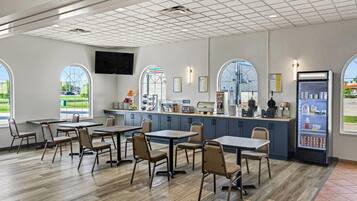 Inbegriffenes kontinentales FrĂŒhstĂŒck