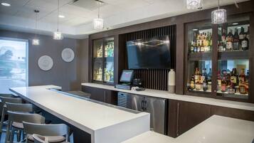 Bar (en la propiedad)