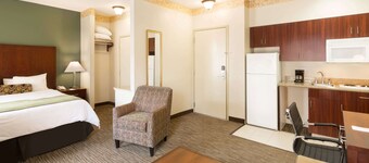 Hawthorn Suites by Wyndham Rancho Cordova/Folsom
