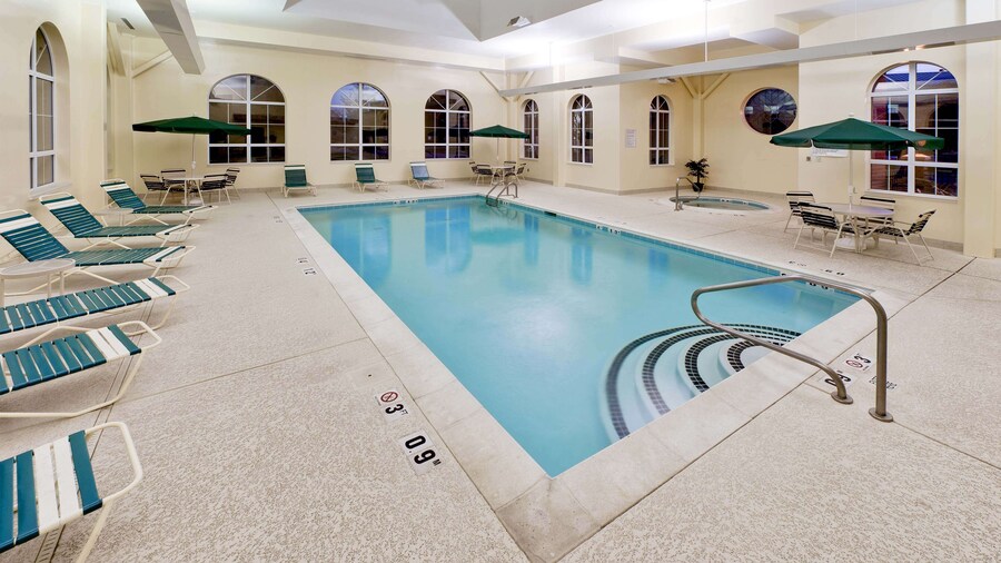 Hawthorn Suites by Wyndham Louisville East