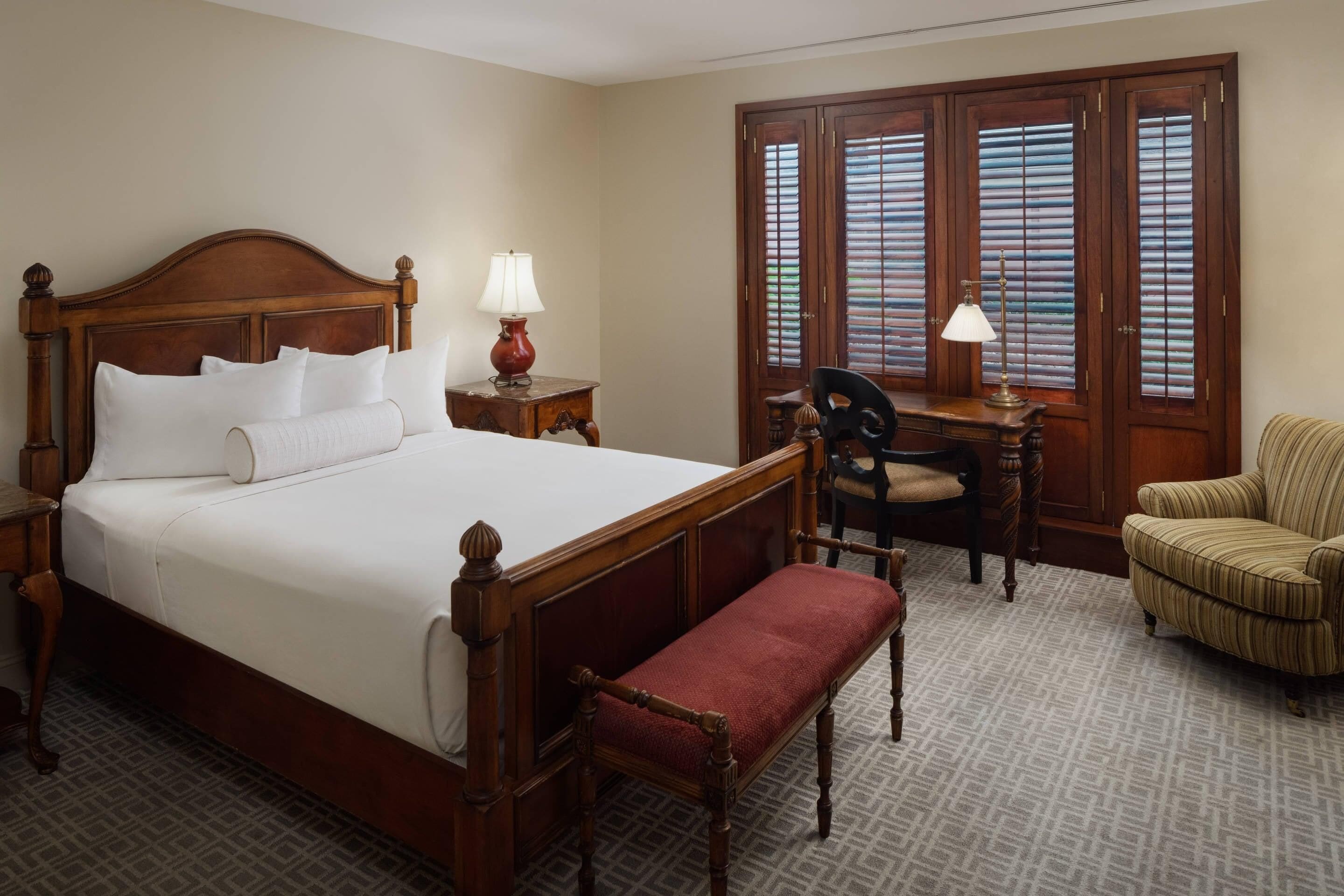 Kamer, 1 queensize bed, niet-roken | Luxe beddengoed, pillowtop-bedden, een bureau, een laptopwerkplek