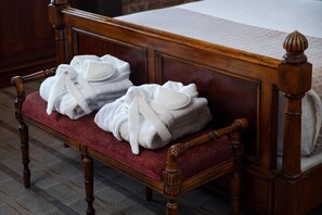 Premium bedding, pillowtop beds, desk, laptop workspace