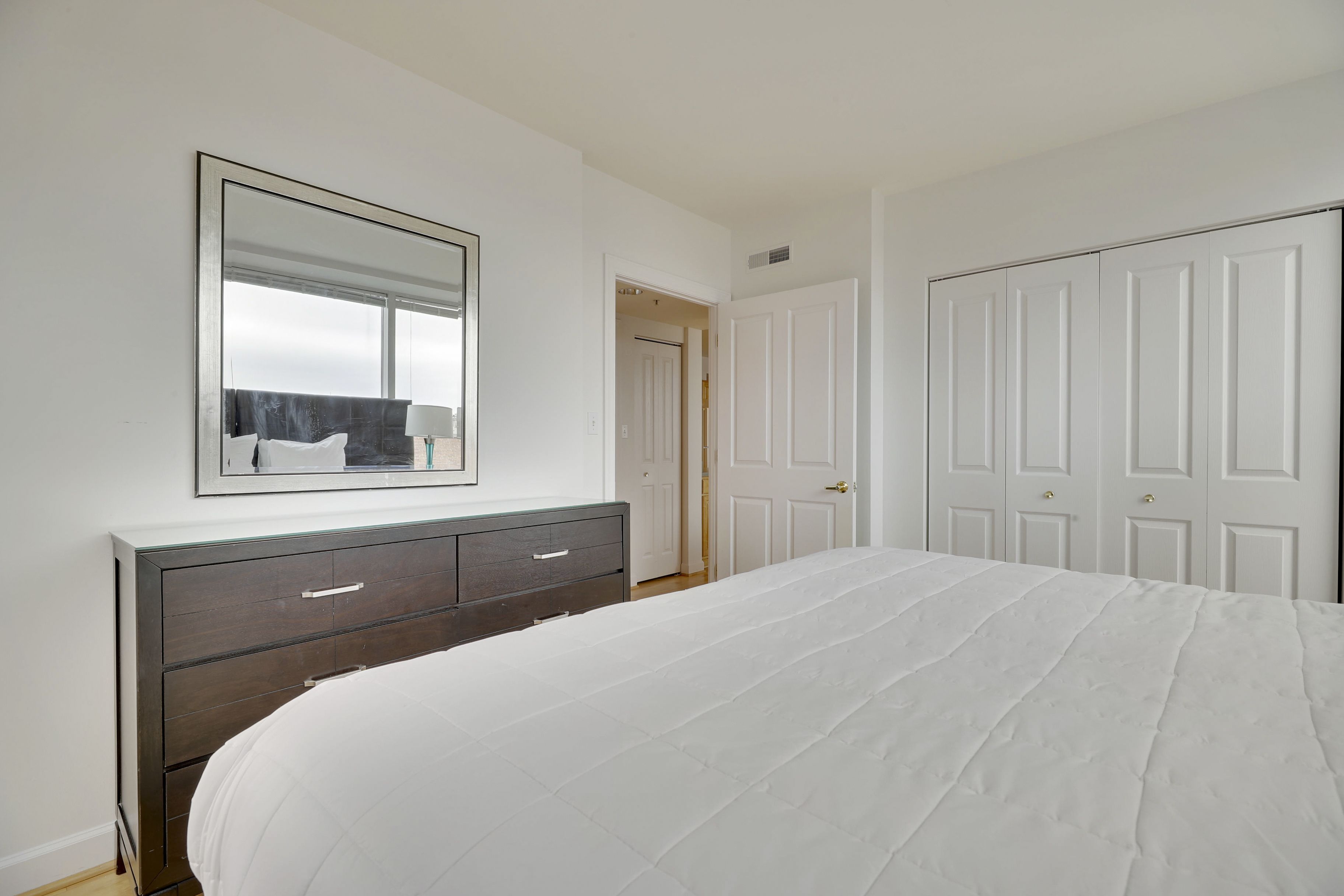 apartment, 2 bedrooms | desk, iron/ironing board, free wired internet