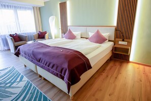 Standard Double Room | Minibar, free cribs/infant beds, rollaway beds, free WiFi