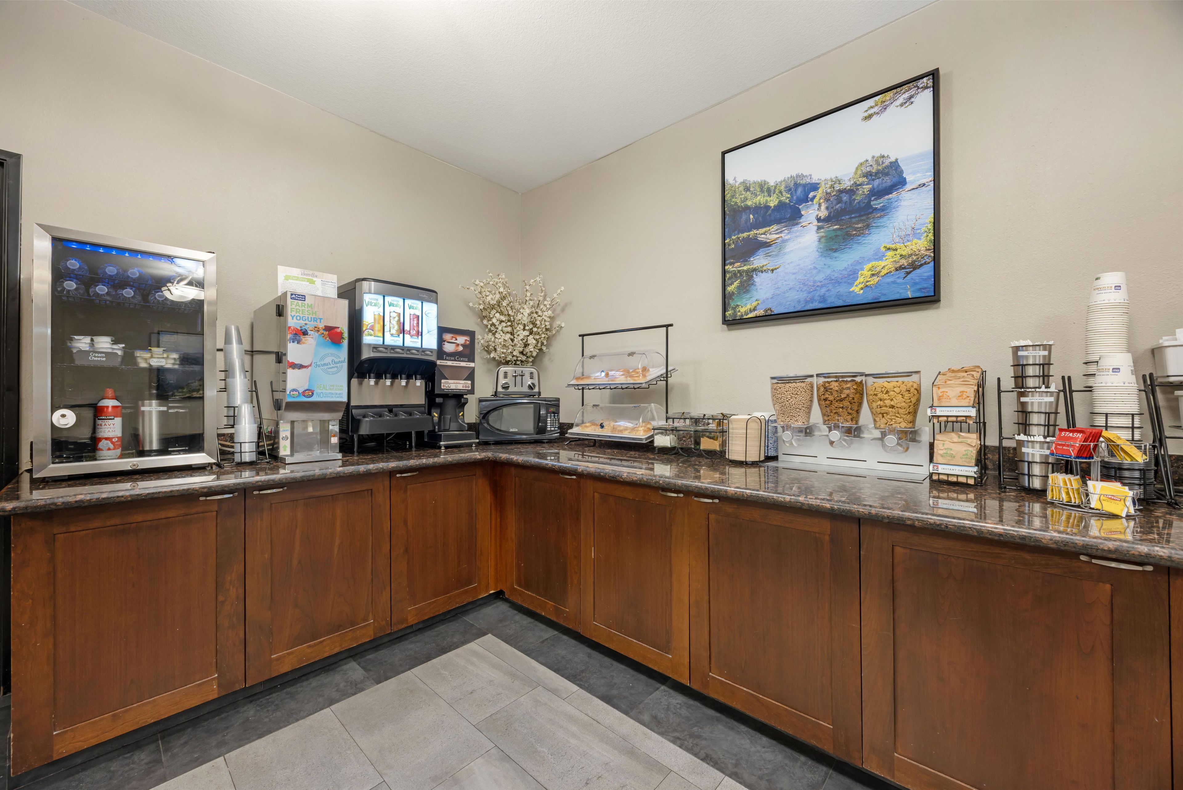Breakfast area
